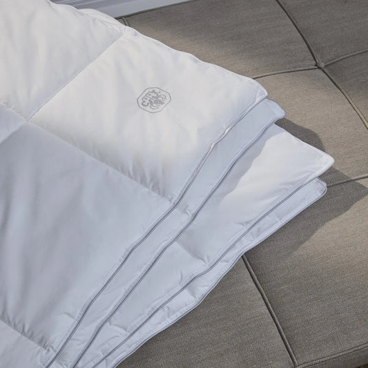 Damask patenteret fiber dyne